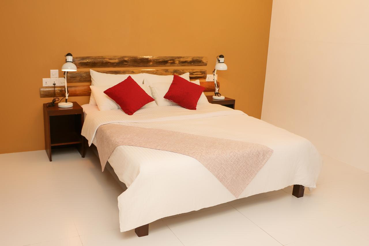 The Castaway Retreat Hotel Feridhoo Ngoại thất bức ảnh